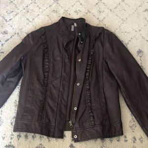 ✨Brown leather jacket✨